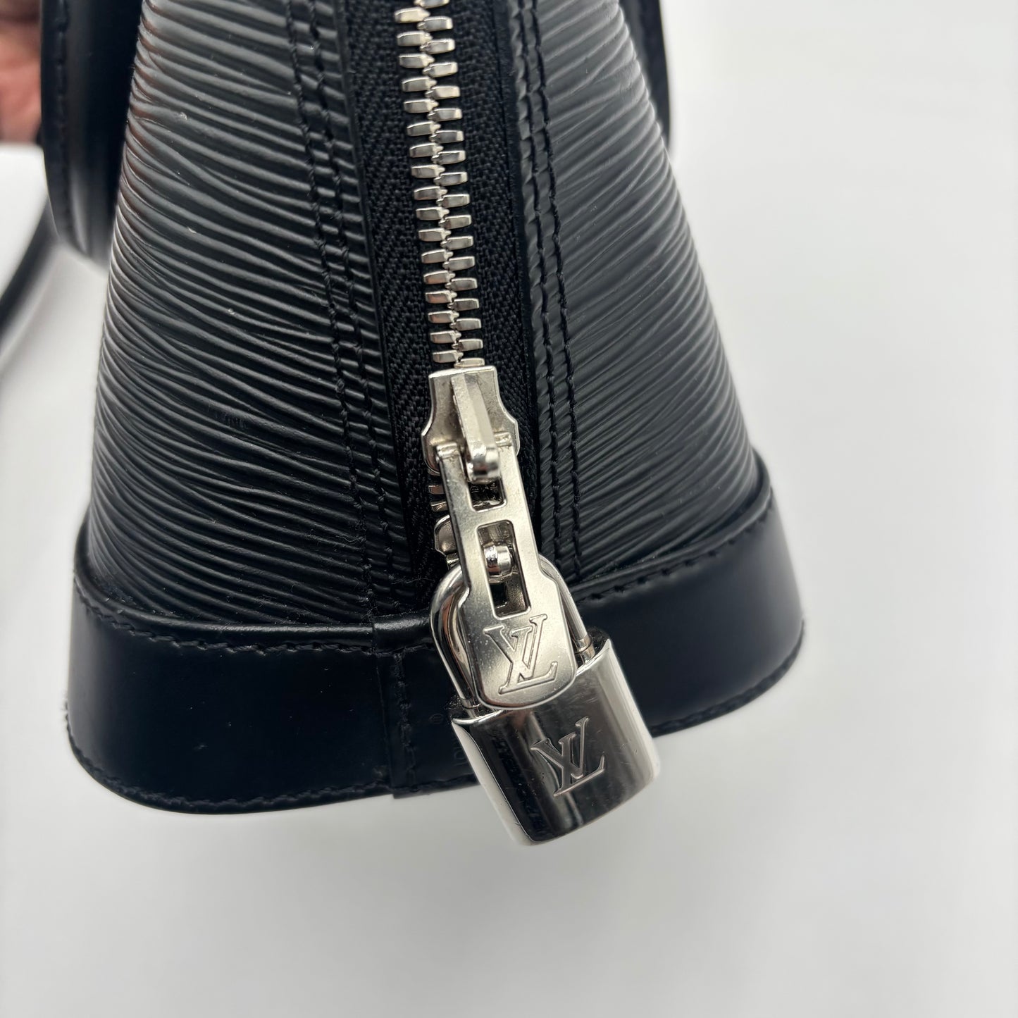 Louis Vuitton Alma BB Epi Black Bag