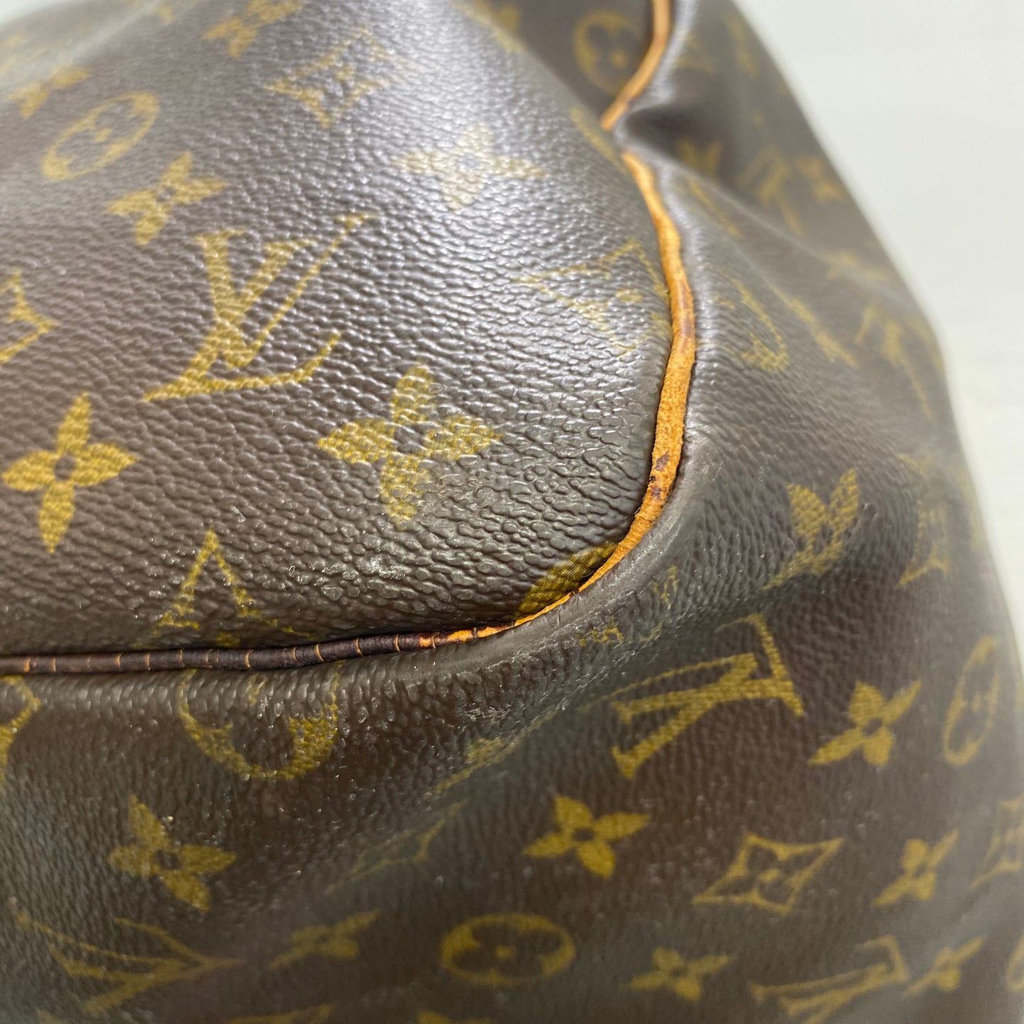Louis Vuitton Vintage Monogram Duffle Bag