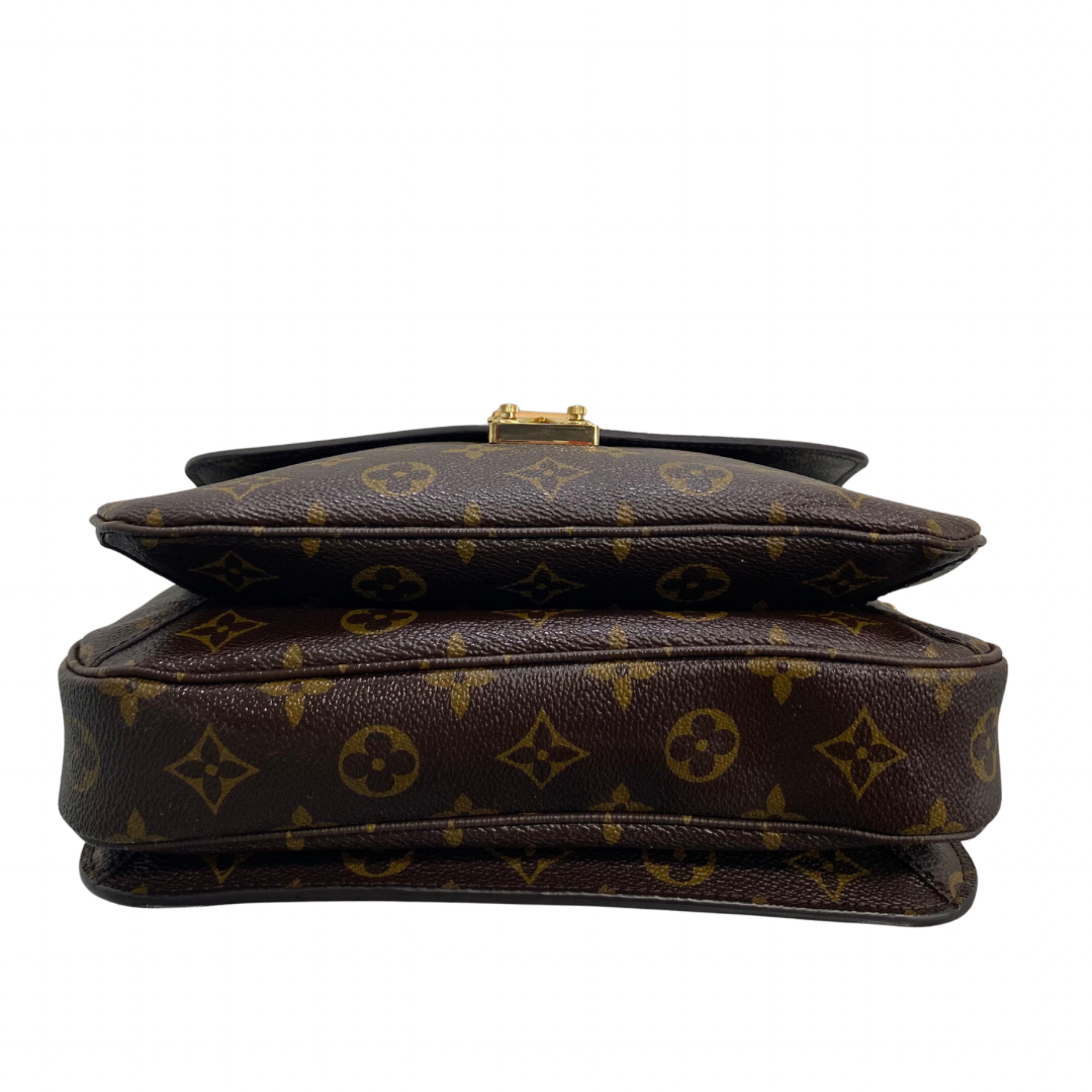 Louis Vuitton Monogram Pochette Metis