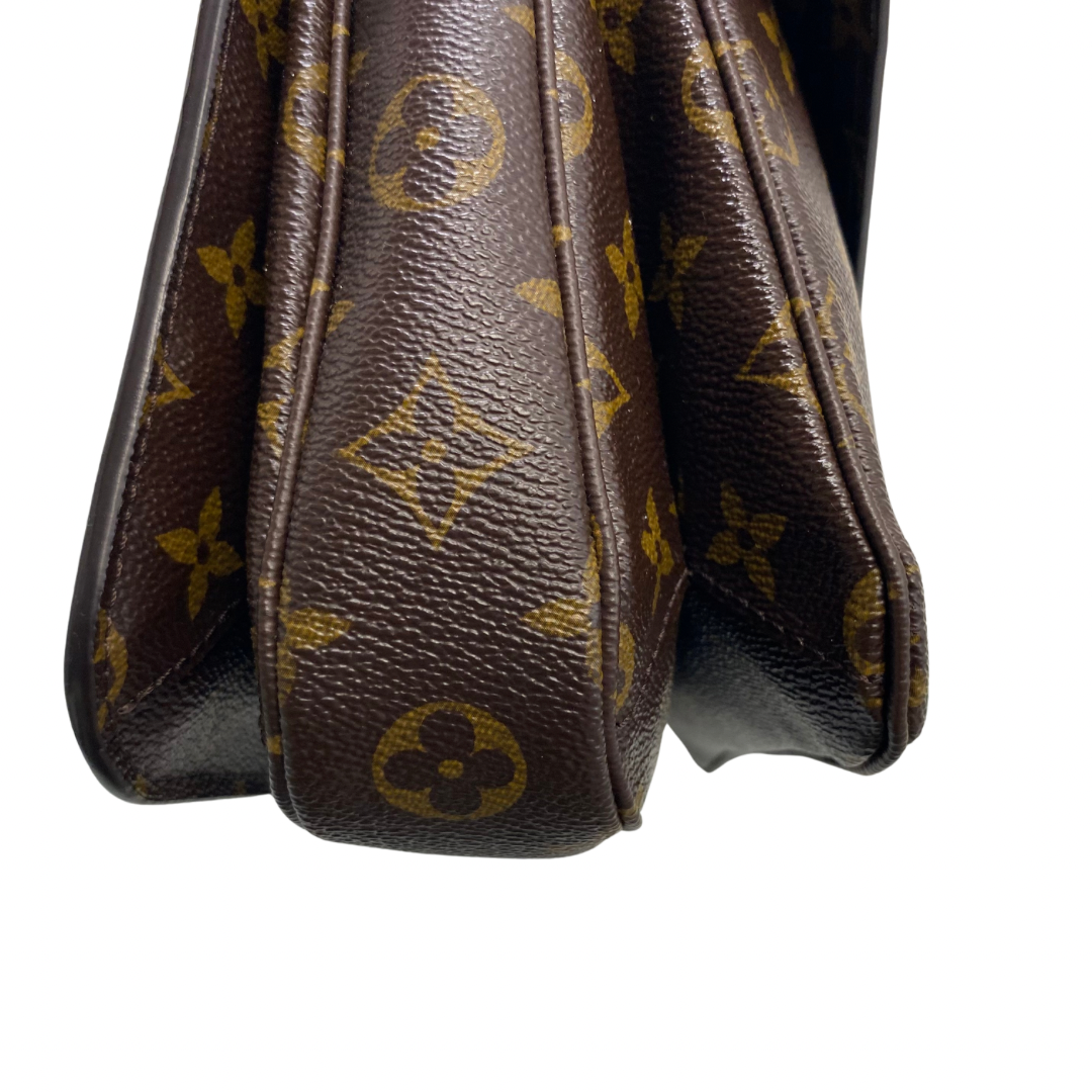 Louis Vuitton Monogram Pochette Metis
