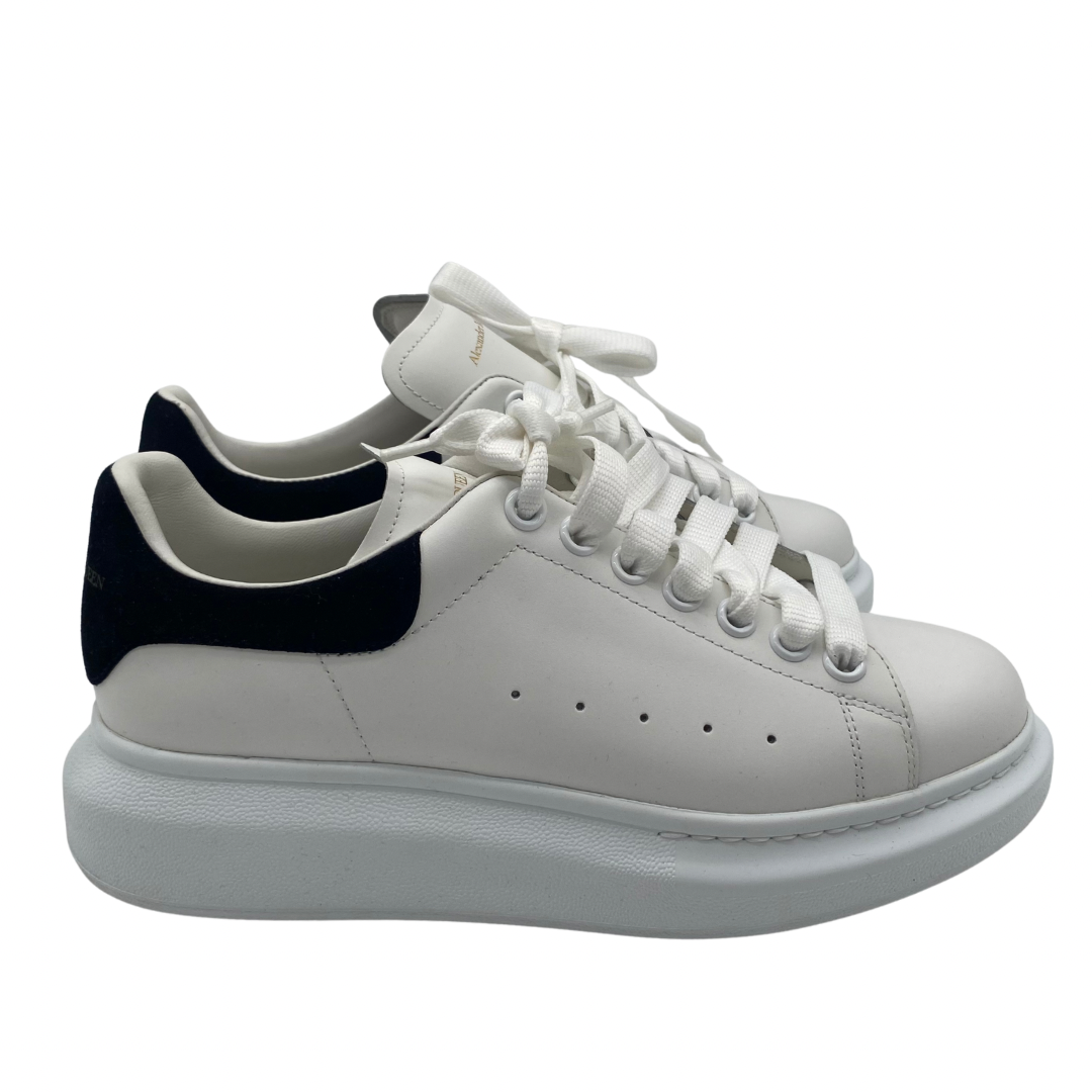 Alexander McQueen White/Black Sneaker
