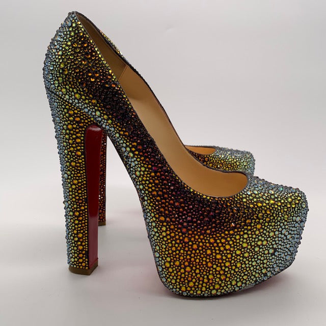 Christian Louboutin Black Lace Heel – RCR Luxury Boutique