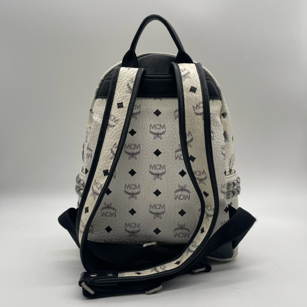 White hotsell mcm backpack