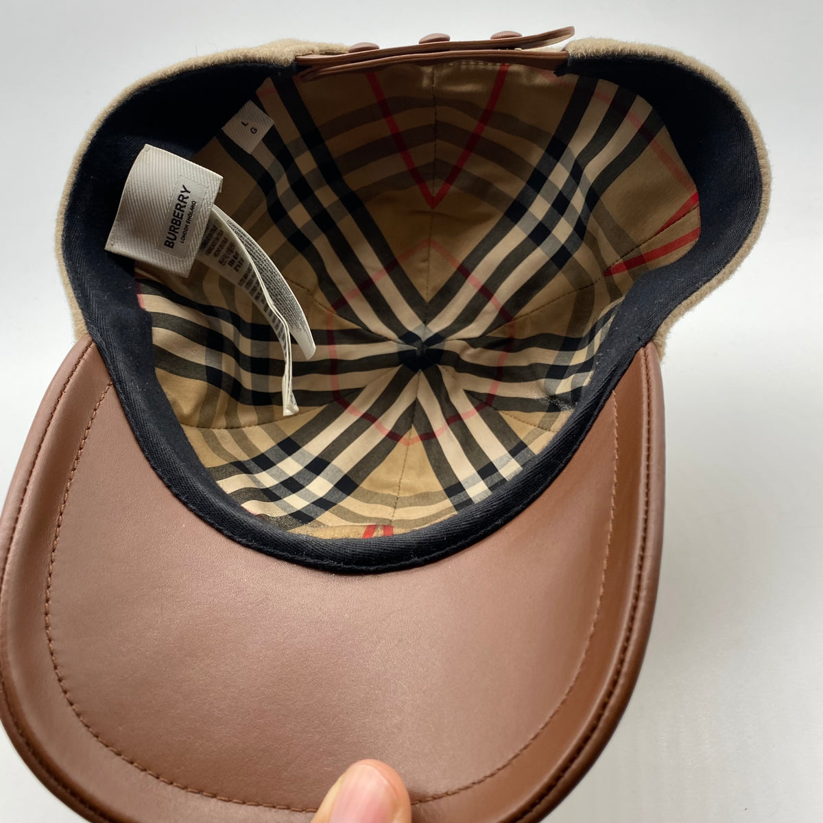 Burberry Brown Hat – RCR Luxury Boutique