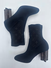 Load image into Gallery viewer, Louis Vuitton Black Boots