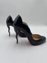 Load image into Gallery viewer, Christian Louboutin Black Heels