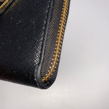 Load image into Gallery viewer, Prada Black Coin Purse