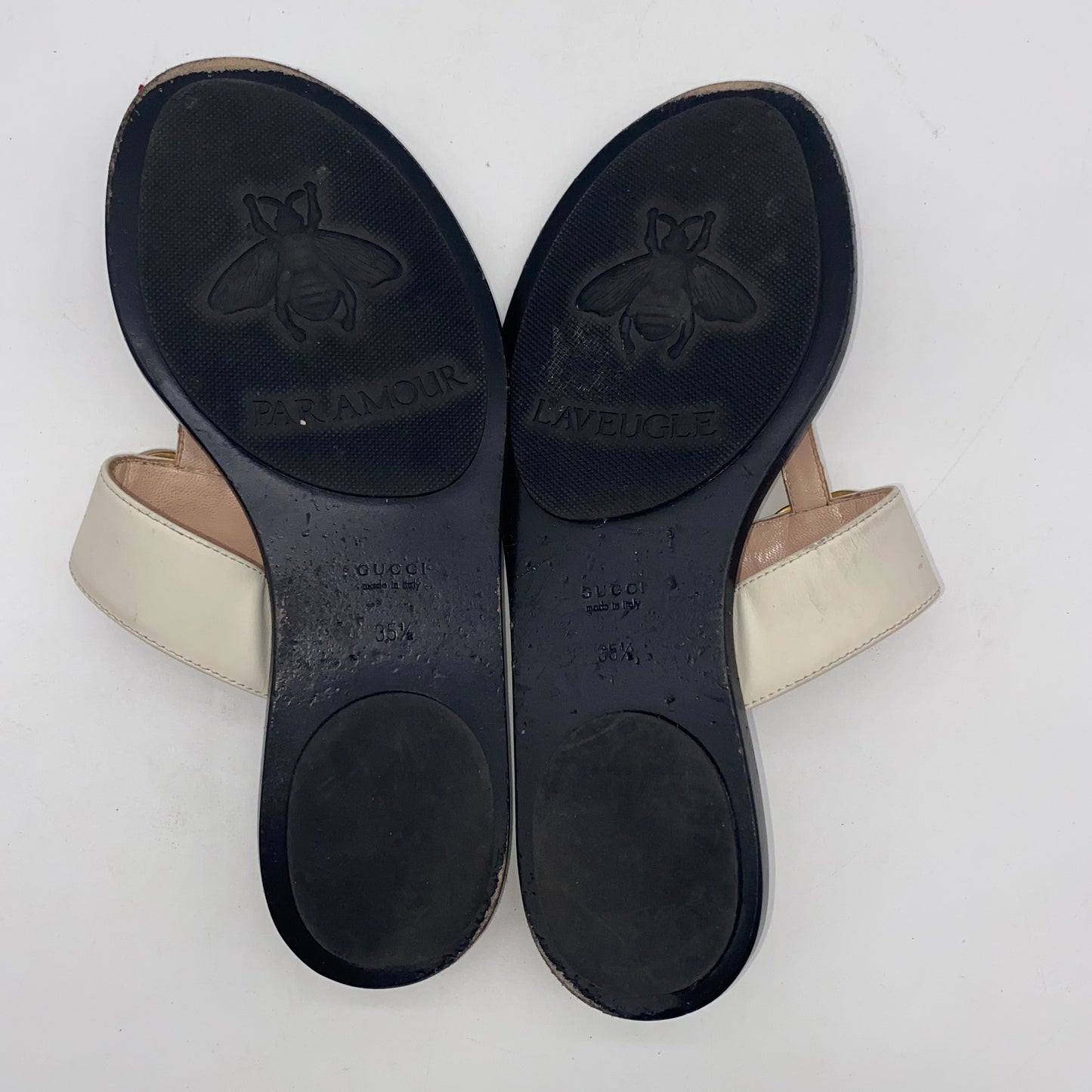 Gucci Creme Leather Thong Sandals