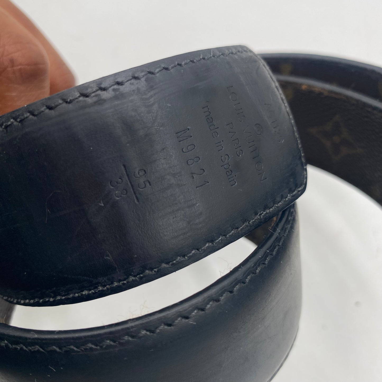 Louis Vuitton Black Reversible Belt