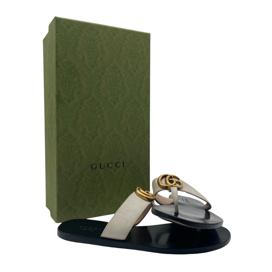 Gucci Creme Leather Thong Sandals