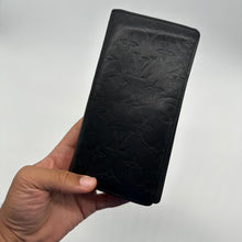 Load image into Gallery viewer, Louis Vuitton Black Cardholder/Wallet