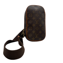 Load image into Gallery viewer, Louis Vuitton Monogram Messenger
