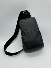 Load image into Gallery viewer, Louis Vuitton Black Sling bag