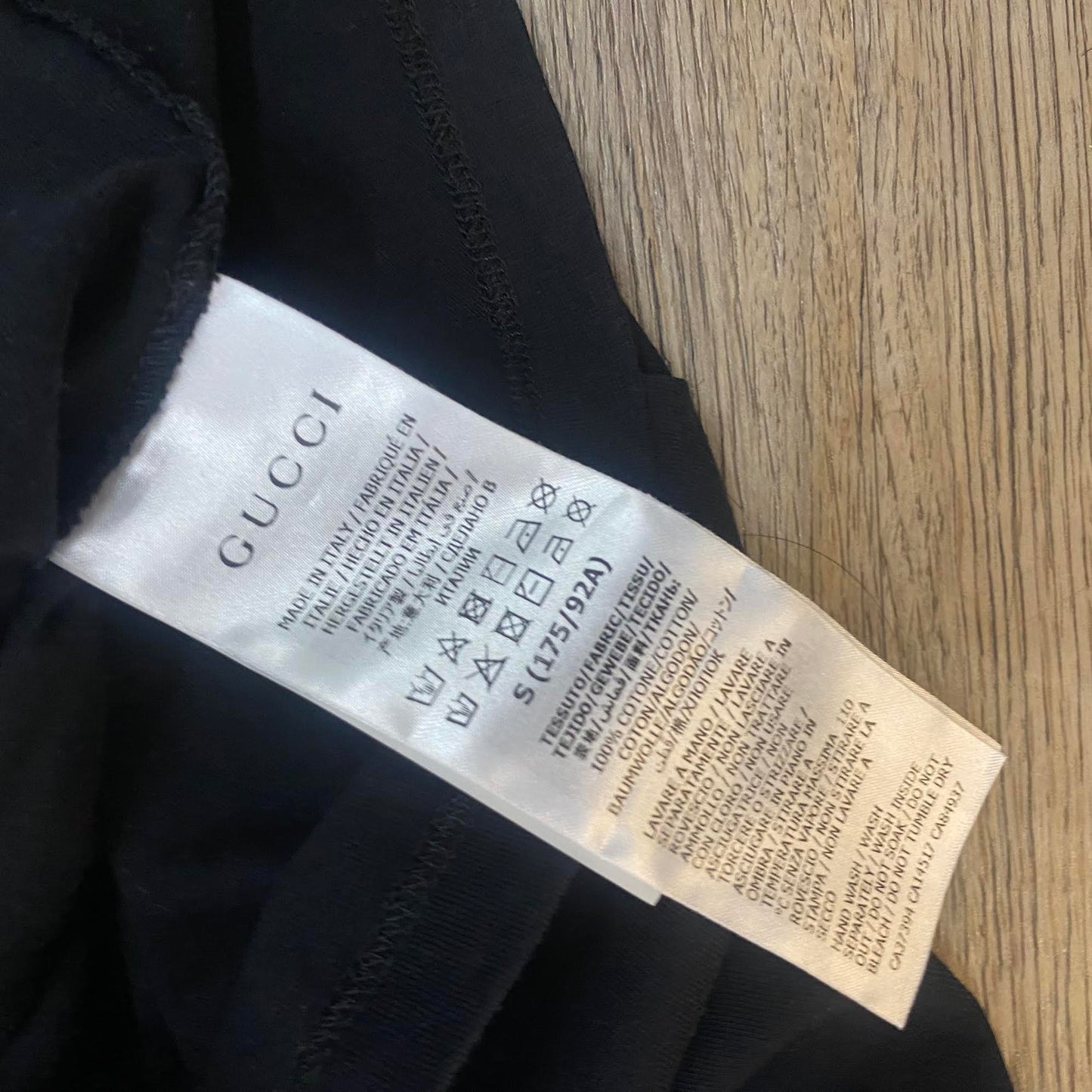Gucci Black Unisex  T-shirt
