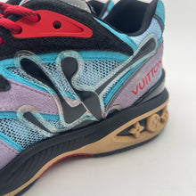 Load image into Gallery viewer, Louis Vuitton Sneaker