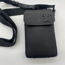 Load image into Gallery viewer, Louis Vuitton Black Phone Pouch