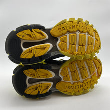 Load image into Gallery viewer, Balenciaga Grey/Yellow Sneaker