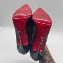 Load image into Gallery viewer, Christian Louboutin Black Heel