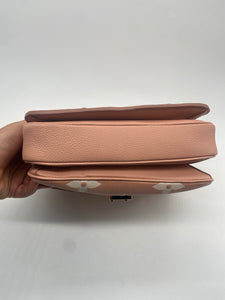 Louis Vuitton Rose Pochette Metis