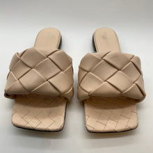 Load image into Gallery viewer, Bottega Nude Sandal