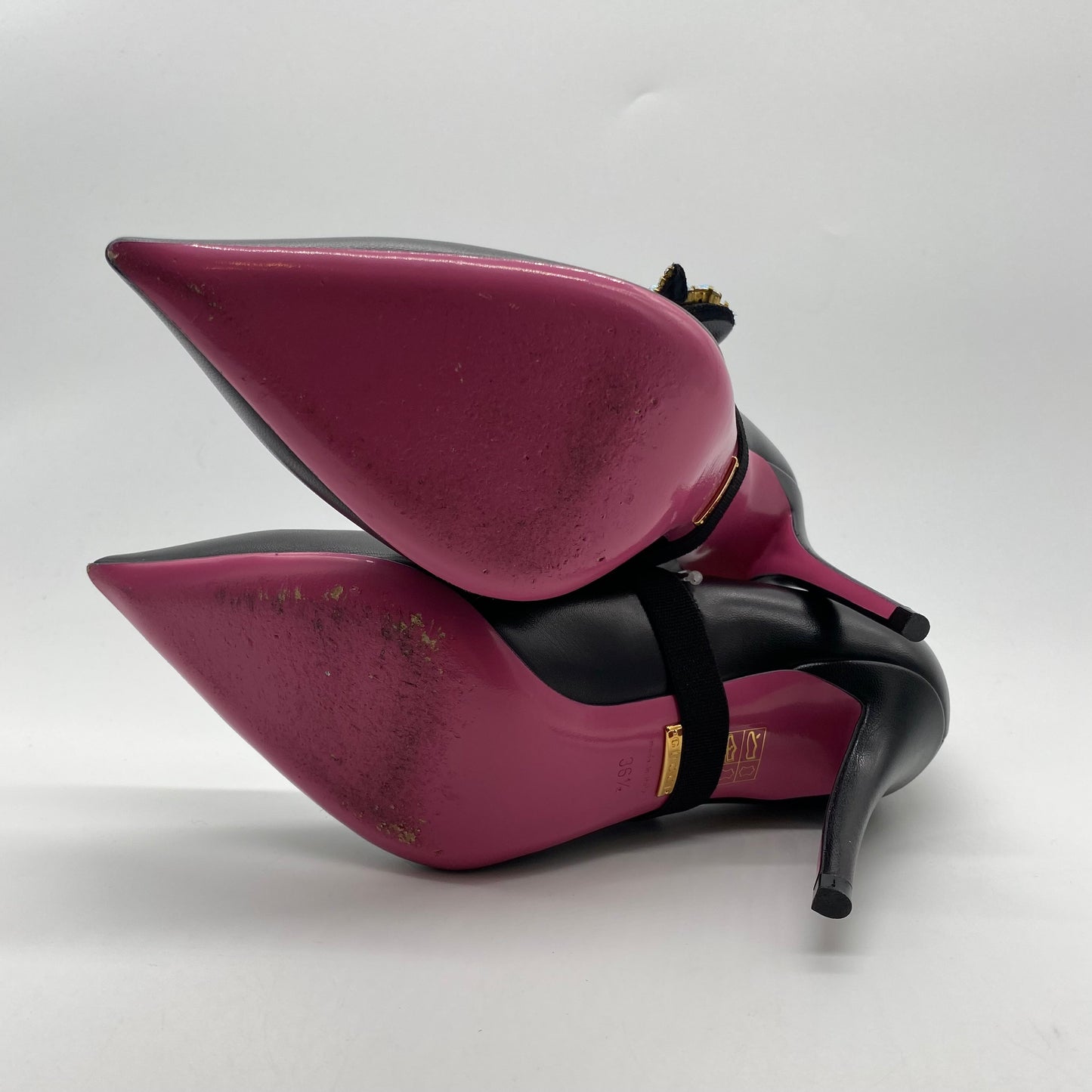 Gucci Black Pump