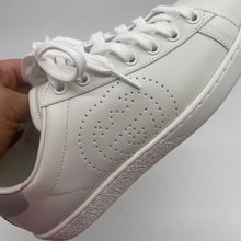 Load image into Gallery viewer, Gucci White &amp; Silver Ace Sneakers